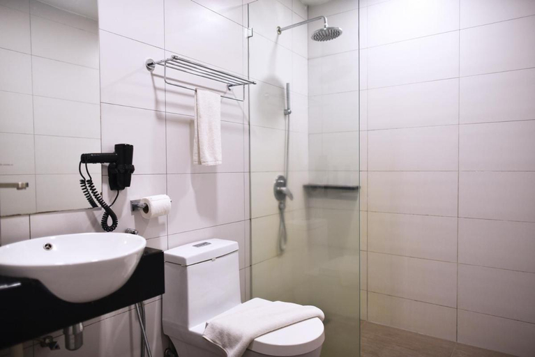 Bathroom 4, Mornington Hotel Bukit Permata, Manjung