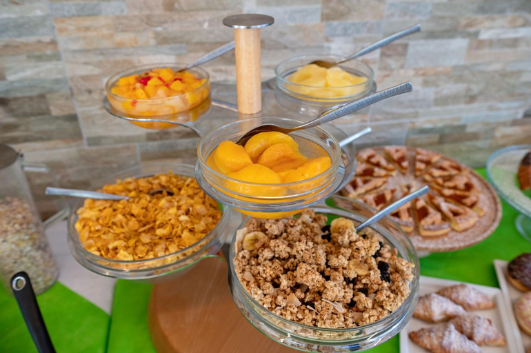 Food & Drinks 10