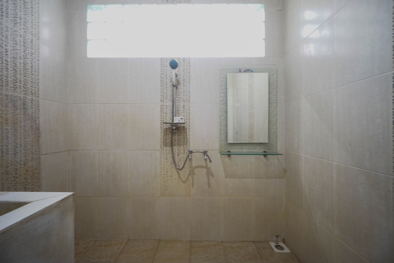 Bedroom 5, Safira Guest House, Malang