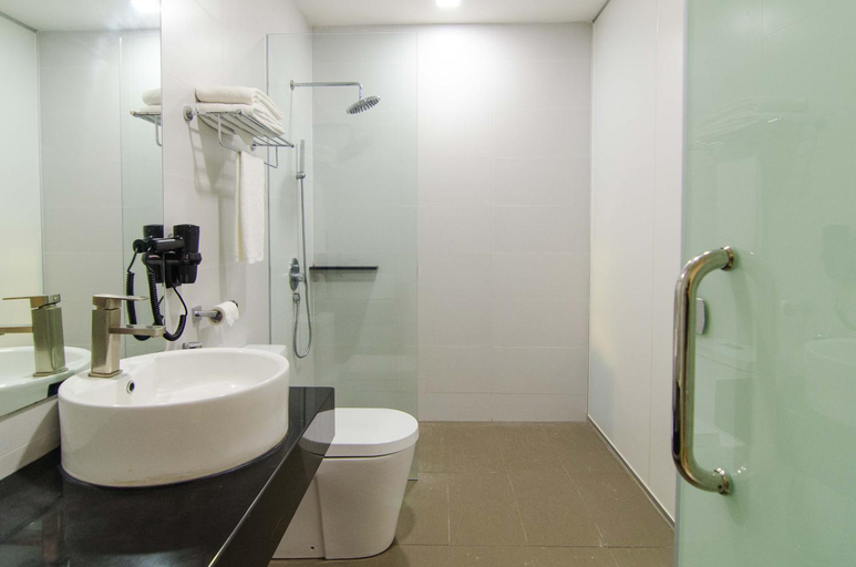 Bathroom 3, Mornington Hotel Bukit Permata, Manjung