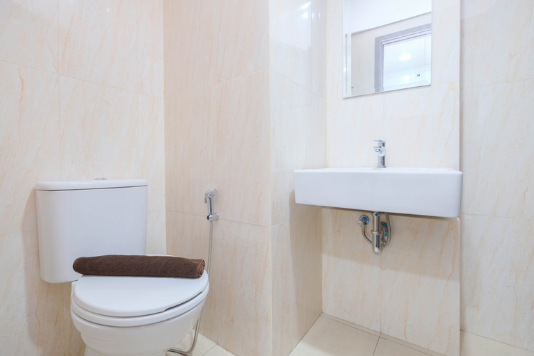 Bathroom 5, Good Deal and Comfortable Studio Tamansari Bintaro Mansion Apartment, Tangerang Selatan