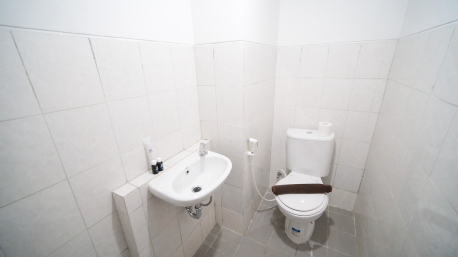 Bathroom 3