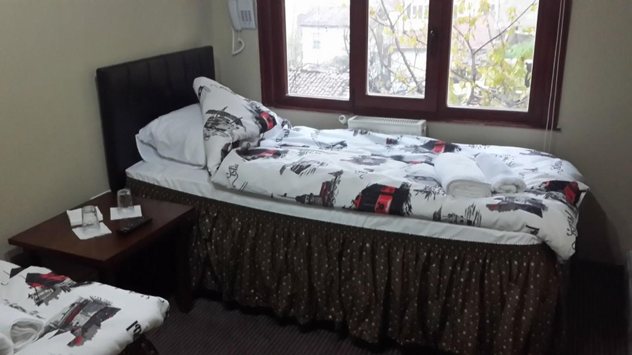 Bedroom 4, Onuncu Koy Hotel - Adults Only, Yıldırım