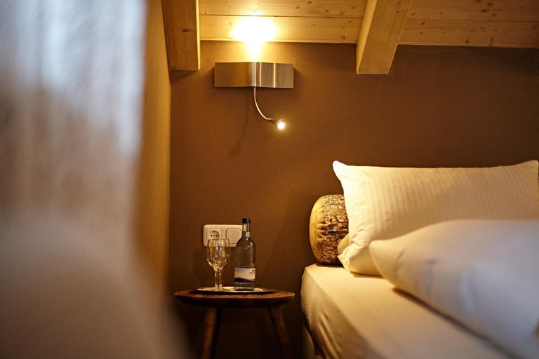 Bedroom 2, Vintage Hotel Charivari- Sommer Hornerbahnen kostenlos mit Restaurant, Oberallgäu