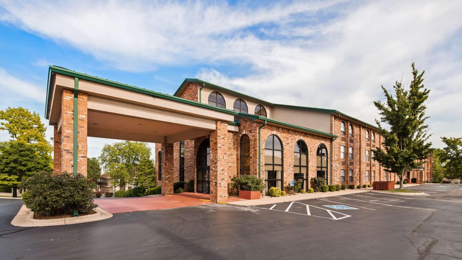 Exterior & Views 1, Best Western Music Capital Inn, Taney