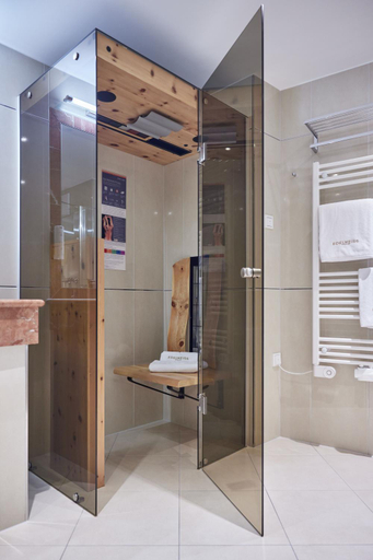 Bathroom 5, Hotel EDELWEISS Berchtesgaden Superior, Berchtesgadener Land