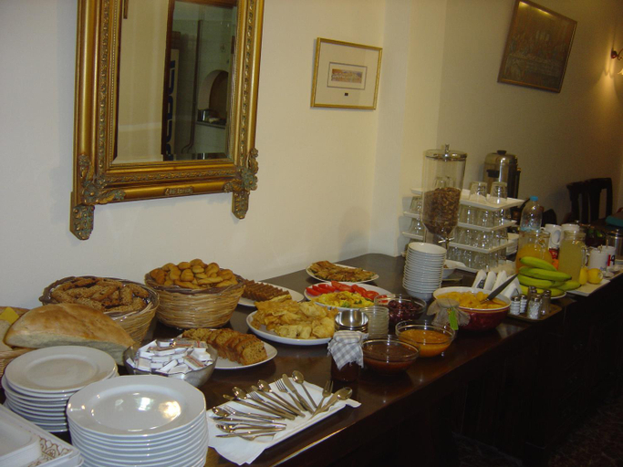 Food & Drinks 5, Porto Lourba, Central Greece