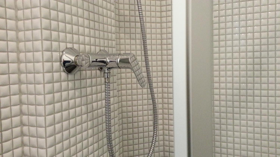 Bathroom 1, Stary Mlyn, Strzelce