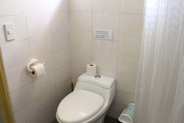 Bathroom 5, Bohol Sunside Resort, Panglao