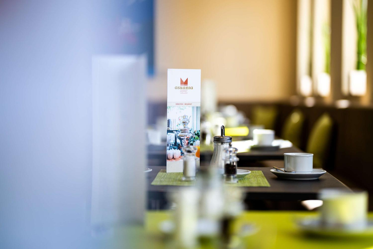 Food & Drinks 5, Askania Hotel & Brauhaus, Salzlandkreis
