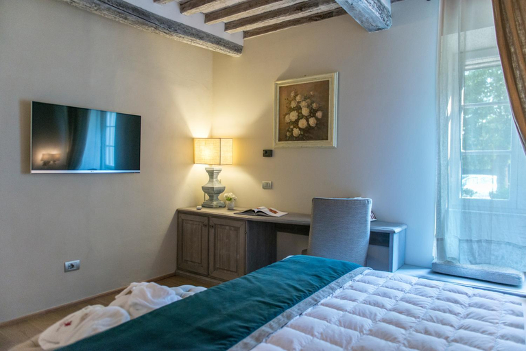 Bedroom 4, Cortona Resort Spa, Arezzo