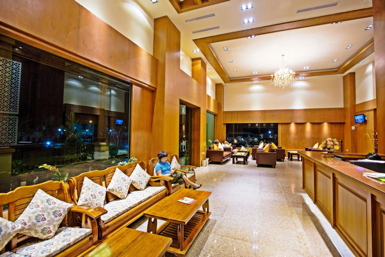 Public Area 11