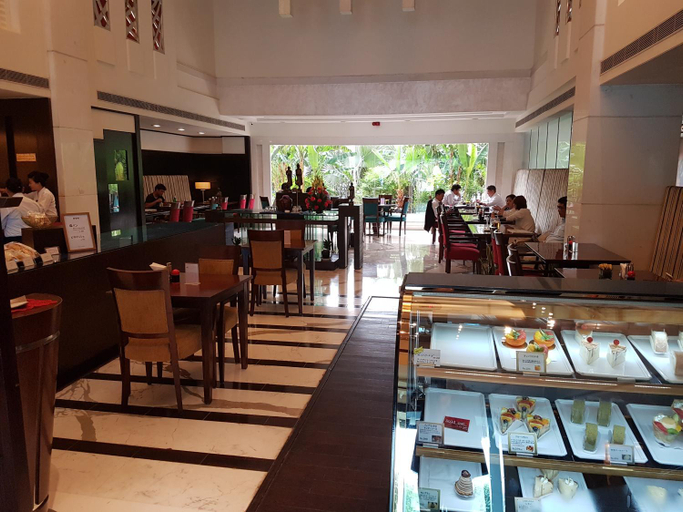 Food & Drinks 2, Dia Park Premier Hotel, Gurgaon