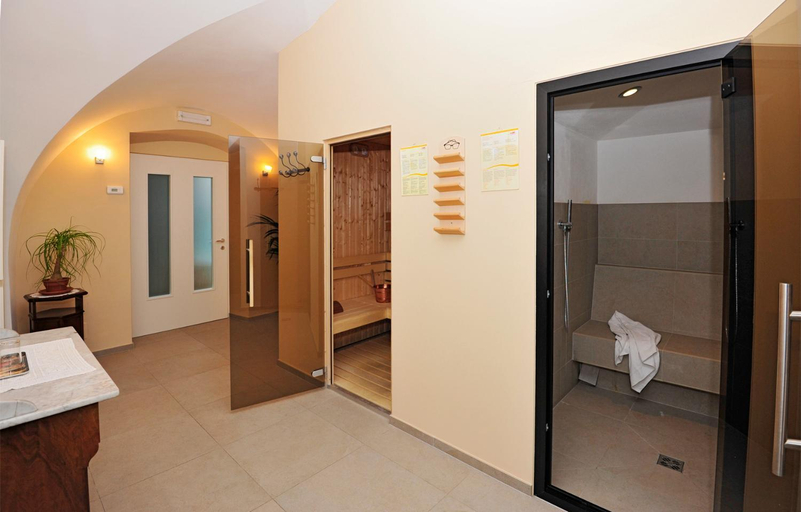 Bathroom, Hotel Andreas Hofer, Bolzano