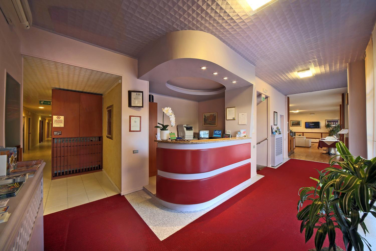 Public Area 2, Hotel Cristallo Brescia, Brescia