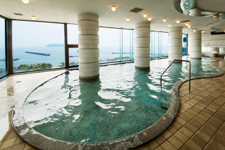 Sport & Beauty 4, Ryugu Hotel, Kira