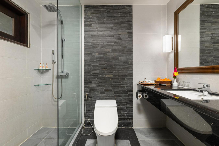 Bathroom 5, Eskala Hotels & Resorts, Bassein