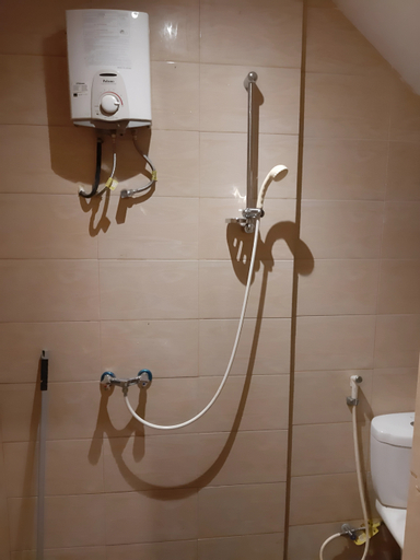 Bathroom 9