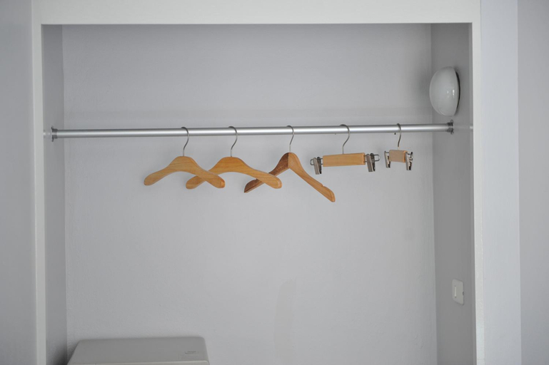 Bathroom 13
