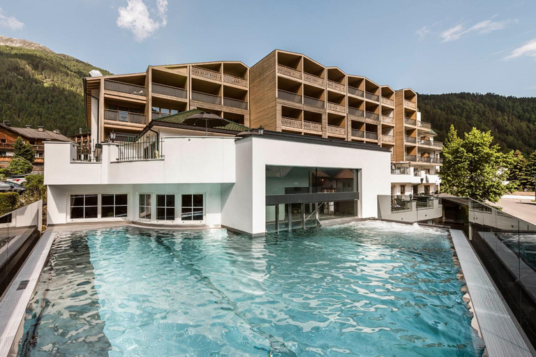 Sport & Beauty 2, Falkensteiner Hotel Falkensteinerhof l 4 Star Superior, Bolzano