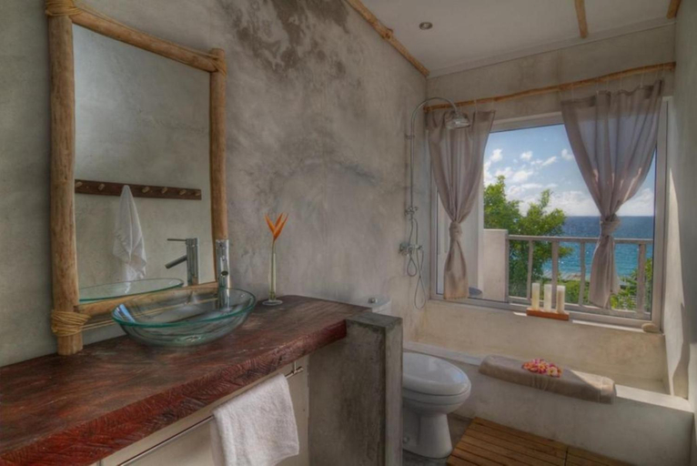 Bathroom 5, Bliss Hotel Mahe