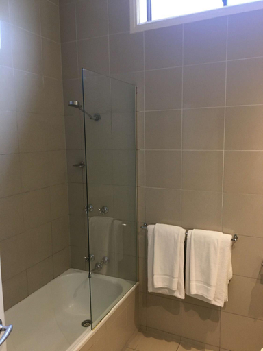 Bathroom 2, Best Western Plus The Tudor Box Hill, Melbourne