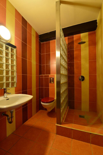 Others 5, Thermal Panzio Sarvar, Sárvár