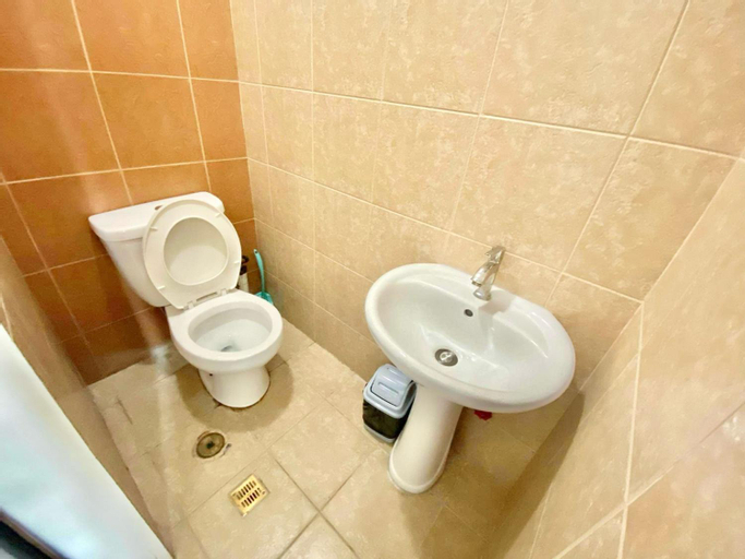 Bedroom 3, Group-Friendly Cebu Condo with Mall Access, Cebu City