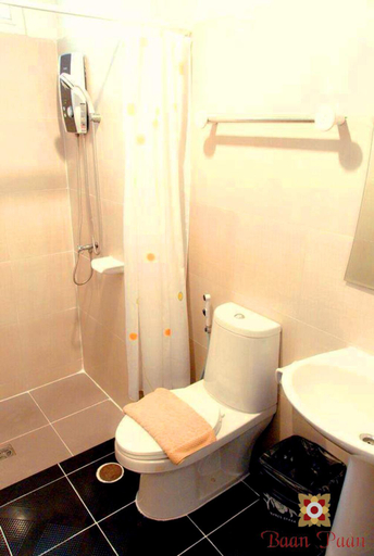 Bathroom 4, Baan Paan Hua Hin, Hua Hin