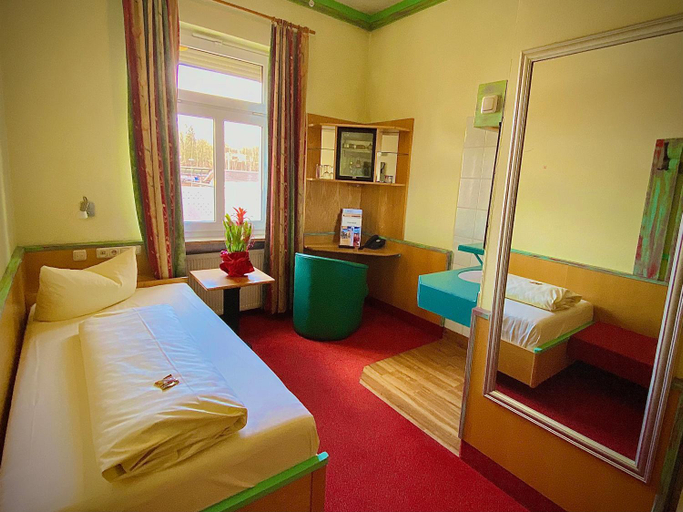Bedroom 2, Meister Bar Hotel Fichtelgebirge, Wunsiedel im Fichtelgebirge