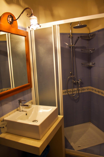 Bathroom 3, B&B Villa Cristina, Messina