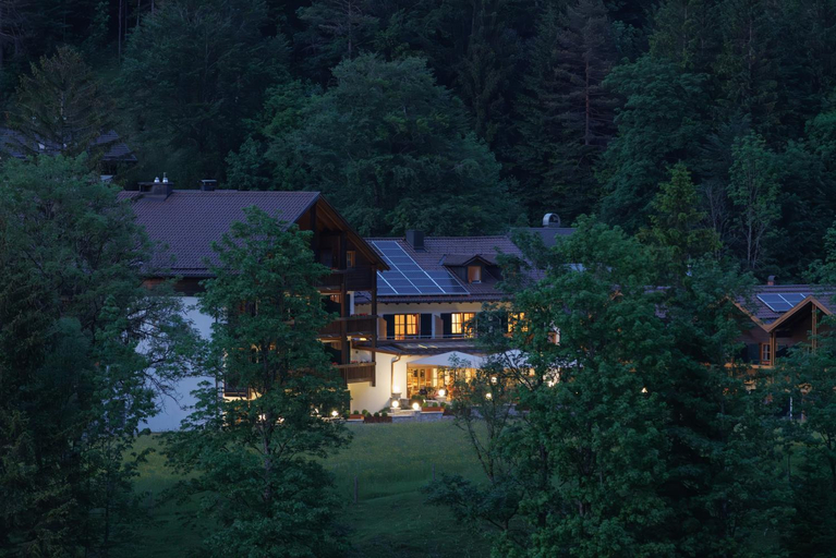 Exterior & Views 2, Alphotel Ettal, Garmisch-Partenkirchen