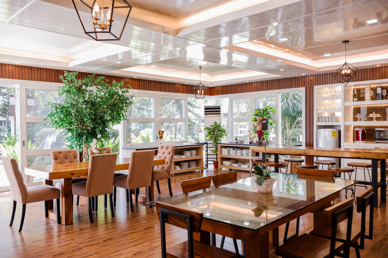 Food & Drinks 5, Teofely Gardens Resort - Silang, near Tagaytay, Silang