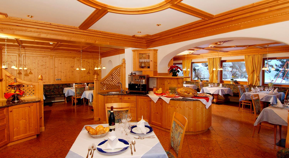 Food & Drinks 5, Hotel Ju Furcia, Bolzano