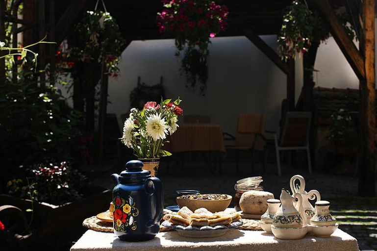 Food & Drinks 4, Fronius Residence, Sighisoara
