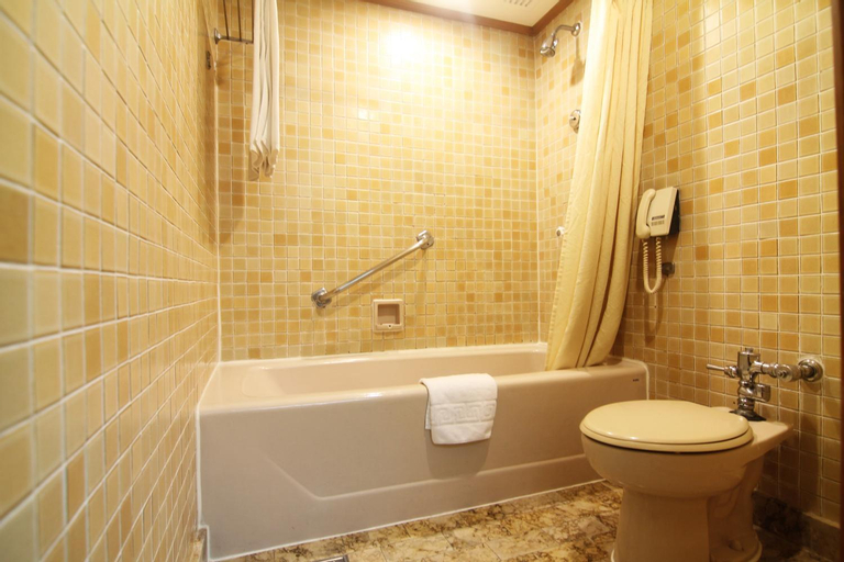 Bathroom 3