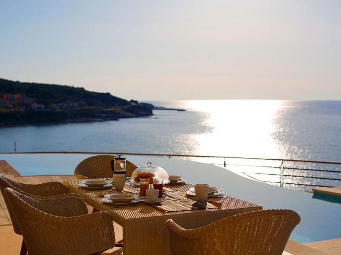 Food & Drinks 5, Pictures Suites, Ionian Islands
