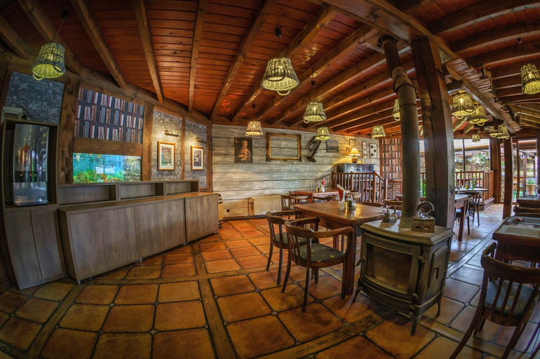 Food & Drinks 4, Grand Czestochowa, Częstochowa City