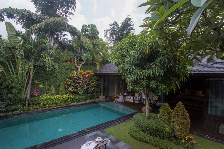 Swimming Pool 3