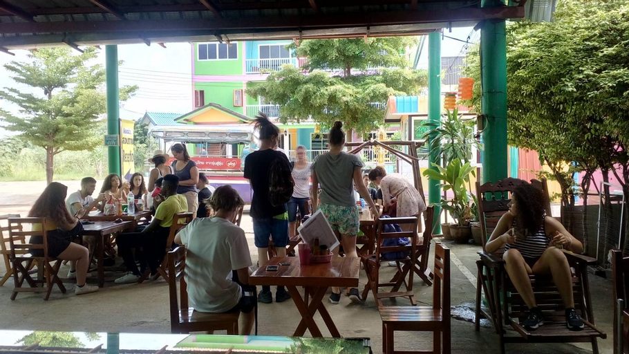 Food & Drinks, RueangSriSiRi Guest House 2, Muang Sukhothai