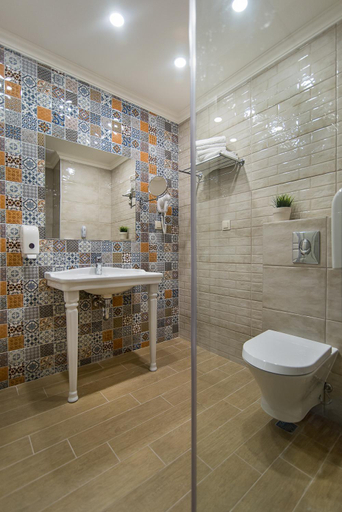 Bathroom 4, Sunny Castle Hotel - All Inclusive, Balchik