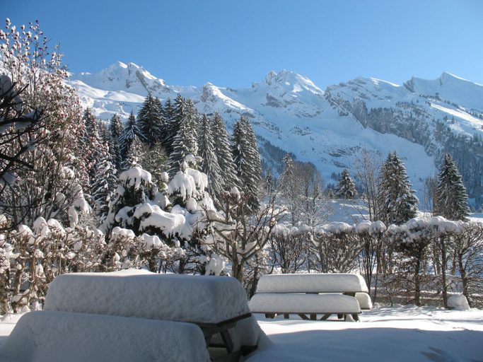 Others 5, Hotel Bellachat, Haute-Savoie