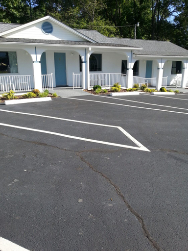 Others 5, Carolina Motel, Macon