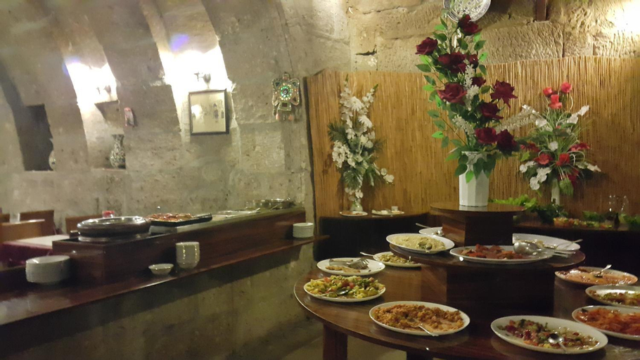 Food & Drinks 5, Karamanli Konagi, Çiftlik