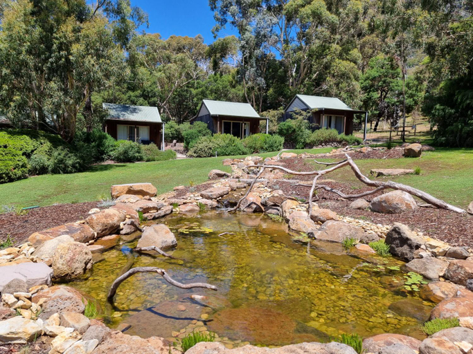 Garden 2, D'Altons Studios, N. Grampians  - Stawell