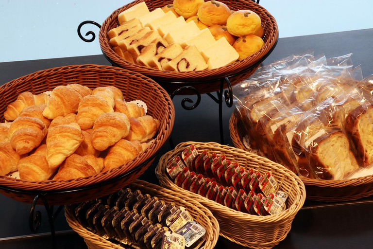 Food & Drinks 27
