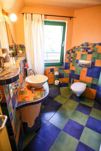 Bathroom 5, Backstage Hotel, Dresden