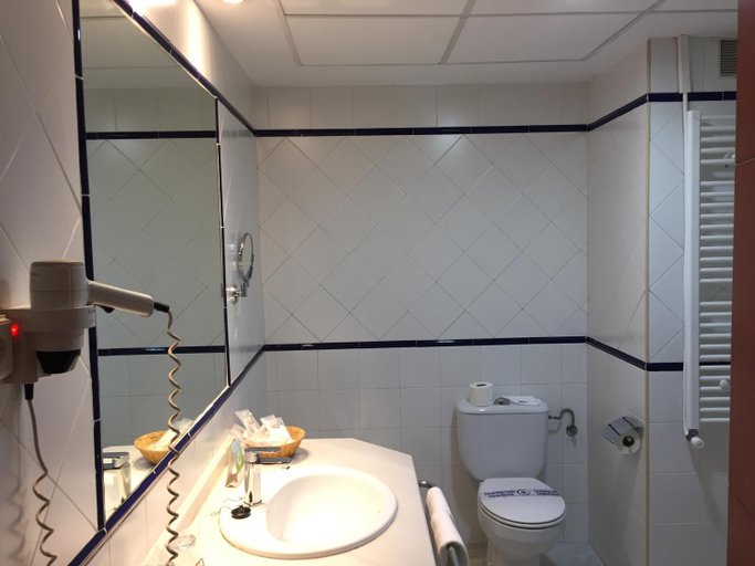 Bathroom 4, TRH Ciudad de Baeza Hotel, Jaén