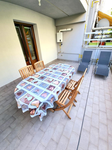 Others 3, Royal Sea House, Palermo