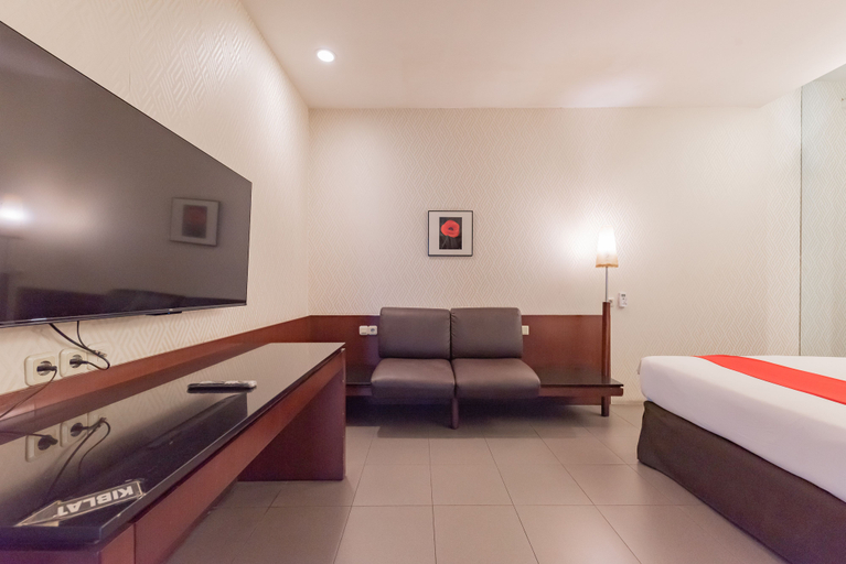 Bedroom 3, RedDoorz Plus @ Cipaganti Street 3, Bandung